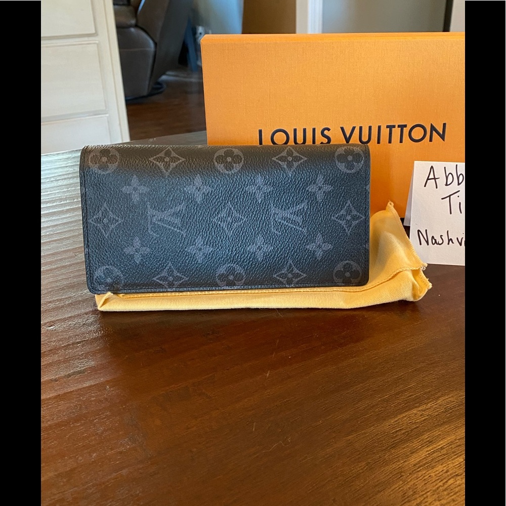 Louis Vuitton Brazza monogram Eclipse wallet